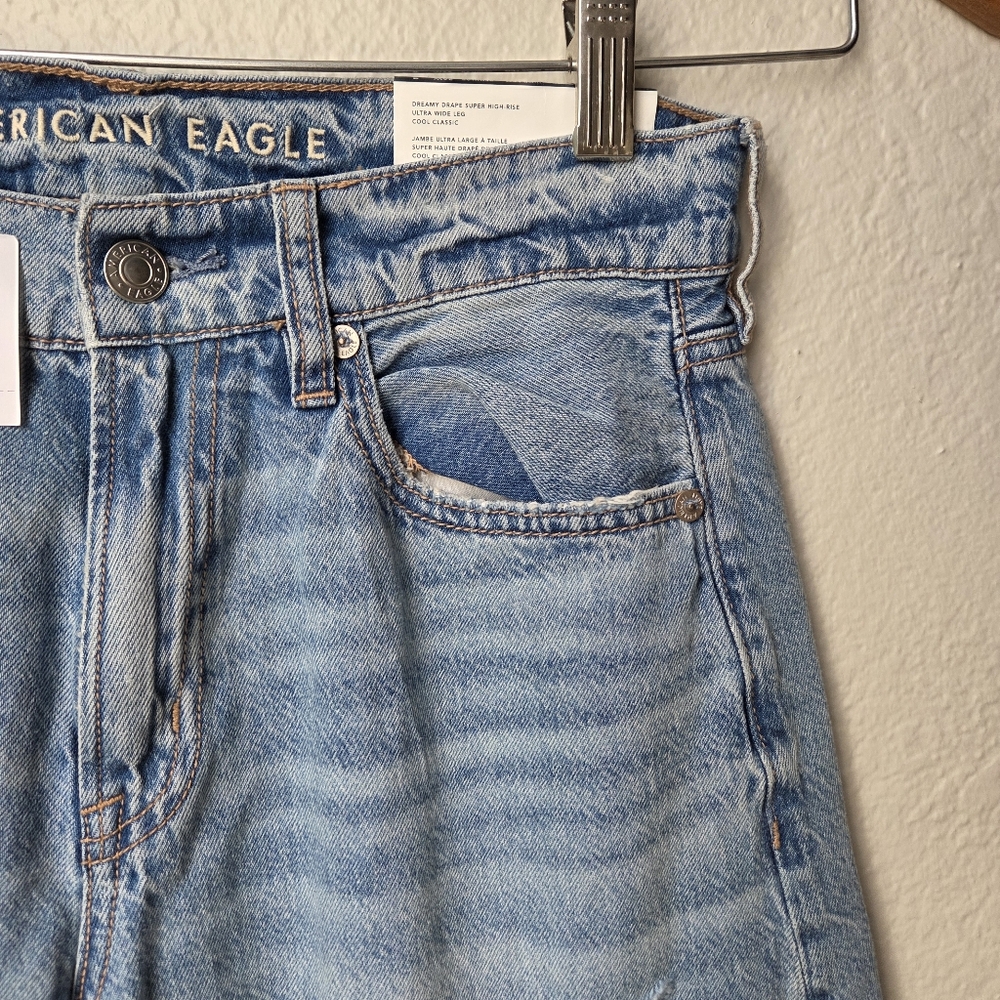 American Eagle Dreamy Drape Super High-Rise Sz 2 Ultra Wide Leg Jeans  Long Blue - Picture 4 of 15